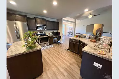 5573 Hannah St, Milton, FL 32570 - Photo 3