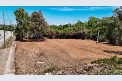 9820 N Davis Hwy, Pensacola, FL 32514 - Photo 3
