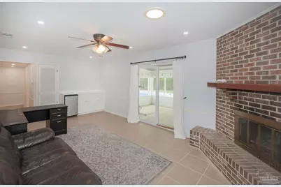8233 Monticello Dr, Pensacola, FL 32514 - Photo 13