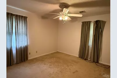 744 Boxwood Dr, Pensacola, FL 32503 - Photo 17