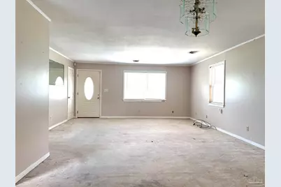 744 Boxwood Dr, Pensacola, FL 32503 - Photo 3