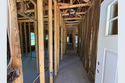 3032 N 11th Ave, Milton, FL 32583 - Photo 9