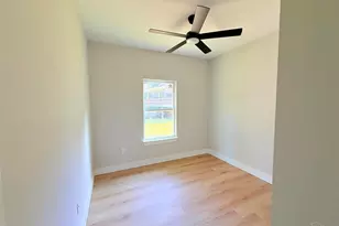 3032 N 11th Ave, Milton, FL 32583 - Photo 5