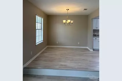 3021 Ranchette Sq, Gulf Breeze, FL 32563 - Photo 7