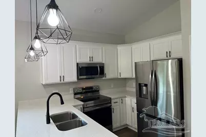 3300 Bonfire Dr, Milton, FL 32583 - Photo 5