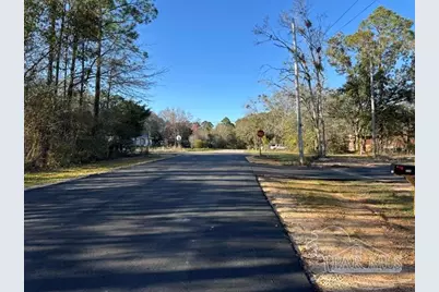 3300 Bonfire Dr, Milton, FL 32583 - Photo 27