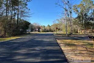 3300 Bonfire Dr, Milton, FL 32583 - Photo 29