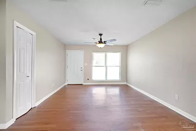 8137 Imperial Dr, Pensacola, FL 32506 - Photo 3