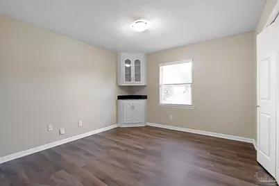 8137 Imperial Dr, Pensacola, FL 32506 - Photo 7