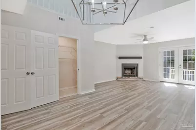 4221 Brookside Dr, Pensacola, FL 32503 - Photo 9
