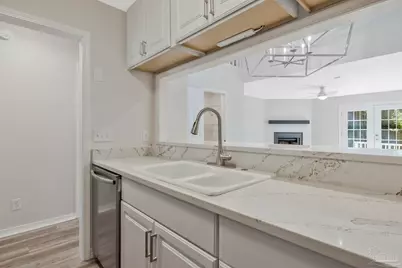 4221 Brookside Dr, Pensacola, FL 32503 - Photo 13