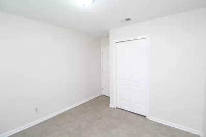 5207 Charbar Dr #B, Pensacola, FL 32526 - Photo 7