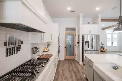 4798 Soundside Rd, Gulf Breeze, FL 32563 - Photo 17