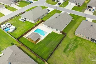 6161 Carson Dr, Milton, FL 32570 - Photo 51