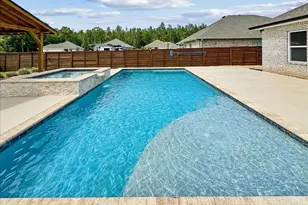 6161 Carson Dr, Milton, FL 32570 - Photo 47