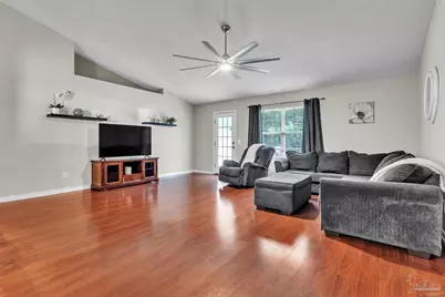 546 Shiloh Dr, Pensacola, FL 32503 - Photo 11