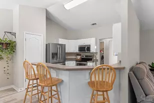 9518 Pouder Ln, Navarre, FL 32566 - Photo 9