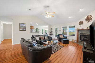 9271 Hansel Dr, Navarre, FL 32566 - Photo 9