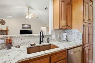 9271 Hansel Dr, Navarre, FL 32566 - Photo 17