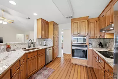 9271 Hansel Dr, Navarre, FL 32566 - Photo 3