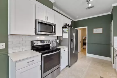 1329 Greenvista Ln, Gulf Breeze, FL 32563 - Photo 9