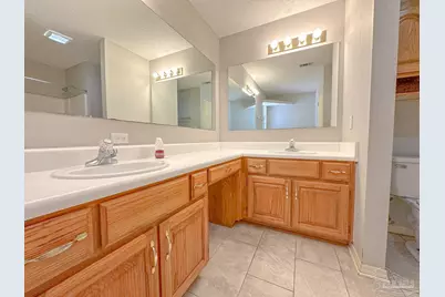 5105 Westport Dr, Milton, FL 32570 - Photo 11
