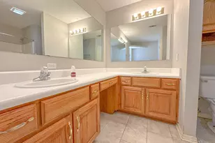 5105 Westport Dr, Milton, FL 32570 - Photo 11