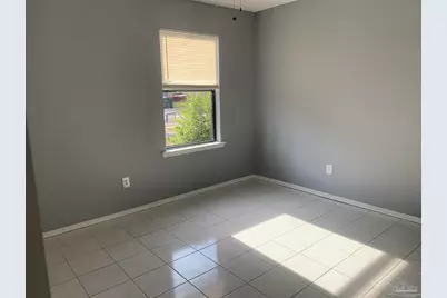 6818 Tiki Ln #3, Pensacola, FL 32503 - Photo 5
