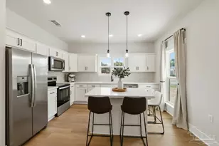 713 N F St, Pensacola, FL 32501 - Photo 9