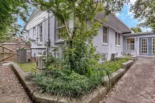 203 W Lloyd St, Pensacola, FL 32501 - Photo 59