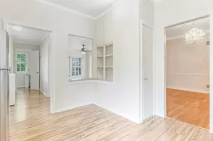 203 W Lloyd St, Pensacola, FL 32501 - Photo 13