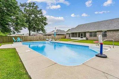 1543 Twin Pines Cir, Cantonment, FL 32533 - Photo 33