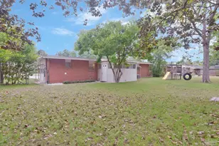 3900 San Gabriel Dr, Pensacola, FL 32504 - Photo 57