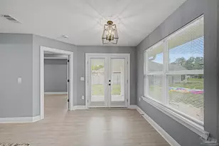 10427 Tanton Rd, Pensacola, FL 32506 - Photo 9