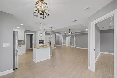 10427 Tanton Rd, Pensacola, FL 32506 - Photo 9