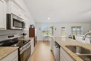 6512 Benelli Dr, Milton, FL 32570 - Photo 13