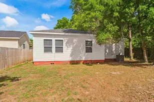 2011 Augusta Ave, Pensacola, FL 32507 - Photo 21