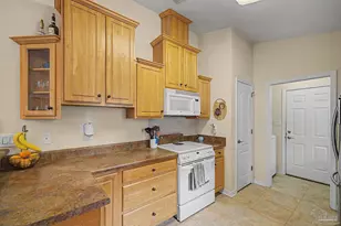 2928 Hidden Bay Blvd, Navarre, FL 32566 - Photo 17
