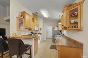2928 Hidden Bay Blvd, Navarre, FL 32566 - Photo 15