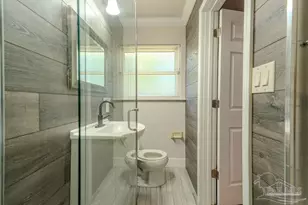 170 N Stillman St, Pensacola, FL 32505 - Photo 35