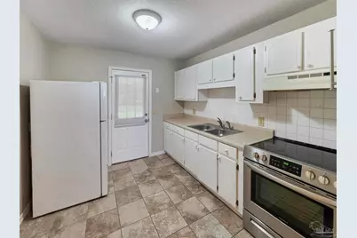 7816 Sabra Dr, Pensacola, FL 32514 - Photo 5