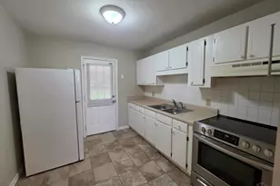 7816 Sabra Dr, Pensacola, FL 32514 - Photo 5