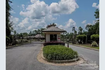 5746 Dunridge Dr, Pace, FL 32571 - Photo 9