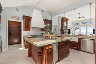 80 Duncan Ave, Gulf Breeze, FL 32561 - Photo 7