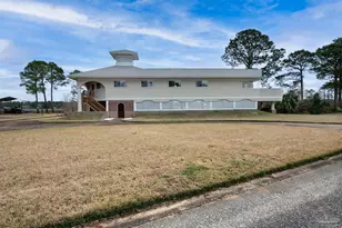 4758 Bayside Dr, Milton, FL 32583 - Photo 51