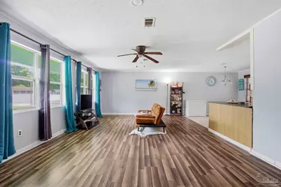 2623 Green Bay Ave, Pensacola, FL 32526 - Photo 5