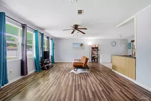 2623 Green Bay Ave, Pensacola, FL 32526 - Photo 5