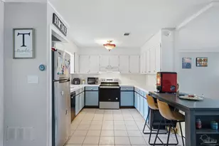 2623 Green Bay Ave, Pensacola, FL 32526 - Photo 11
