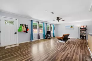 2623 Green Bay Ave, Pensacola, FL 32526 - Photo 5