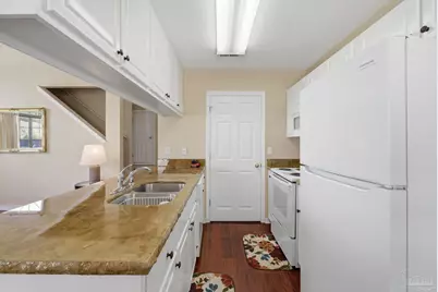 6367 Cottage Woods Dr, Milton, FL 32570 - Photo 7